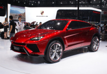 Primul SUV Lamborghini va semăna cu conceptul Urus… din păcate