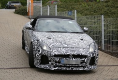 Imagini spion Jaguar F-Type SVR Cabrio