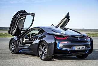 BMW va trece la modele complet electrice în următorul deceniu