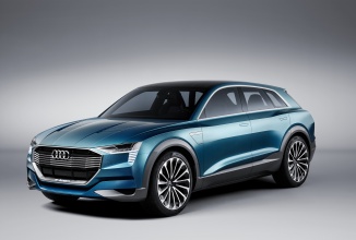 Frankfurt Motor Show 2015: Audi prezintă conceptul electric E-Tron Quattro, un SUV cu muchii ascuțite și autonomie de 500 km