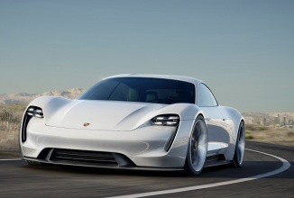 Frankfurt Motor Show 2015: Porsche dezvăluie conceptul Mission E, un bolid electric ce promite o autonomie de 500 km