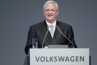 CEO-ul Volkswagen Group Martin Winterkorn îşi dă demisia, ca urmare a scandalului recent
