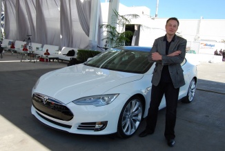 Elon Musk declară că Apple e “cimitirul inginerilor Tesla”