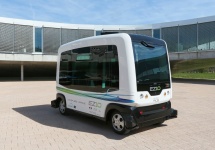 Autobuzele electrice autonome EZ10 ale celor de la EasyMile sunt gata să intre în funcţiune în California şi Singapore