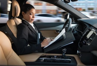 Volvo prezintă sistemul său dedicat pentru automobile autonome, cu o interfaţă specială pentru pilot automat