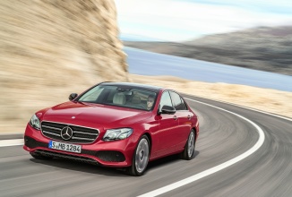 Mercedes porneşte vânzarea modelelor noi E-Class, SLC şi SL; Vor sosi la reprezentanţe în aprilie!