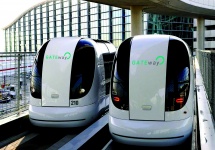 Primele vehicule fără şofer vor fi operaţionale în Londra la vară, sub forma unor “pods” cu look SF