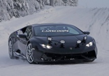 Lamborghini Huracan Superleggera este testat în condiții extreme; iată imagini cu noul bolid