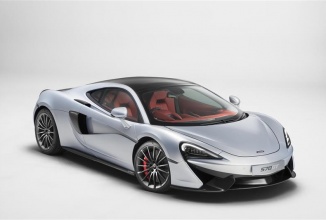 Noul bolid McLaren 570GT e cea mai luxoasă supermaşină a britanicilor