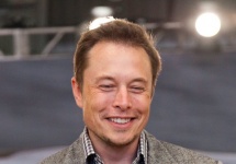 Elon Musk nu se mulţumeşte doar cu automobilele electrice, doreşte să realizeze şi avioane electrice cu decolare verticală