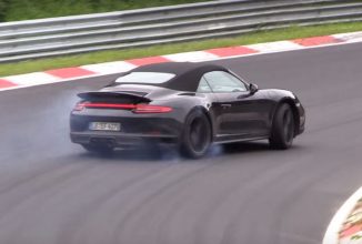 Noul Porsche 911 Carrera GTS Cabriolet este surprins la Nurbugring într-o sesiune de drifting