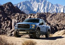 Ford confirmă noul F-150 Raptor 2017; Supercamioneta americană vine cu 450 cai putere și un cuplu de aproape 700 Nm