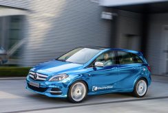 Daimler ia cu asalt piața vehiculelor electrice; Corporația germană plănuiește 6 automobile cu motoare electrice