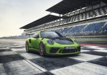 Porsche 911 GT3 RS în varianta facelift este prezentat oficial; Aduce un motor de 4.0 litri ce dezvoltă 520 cai putere